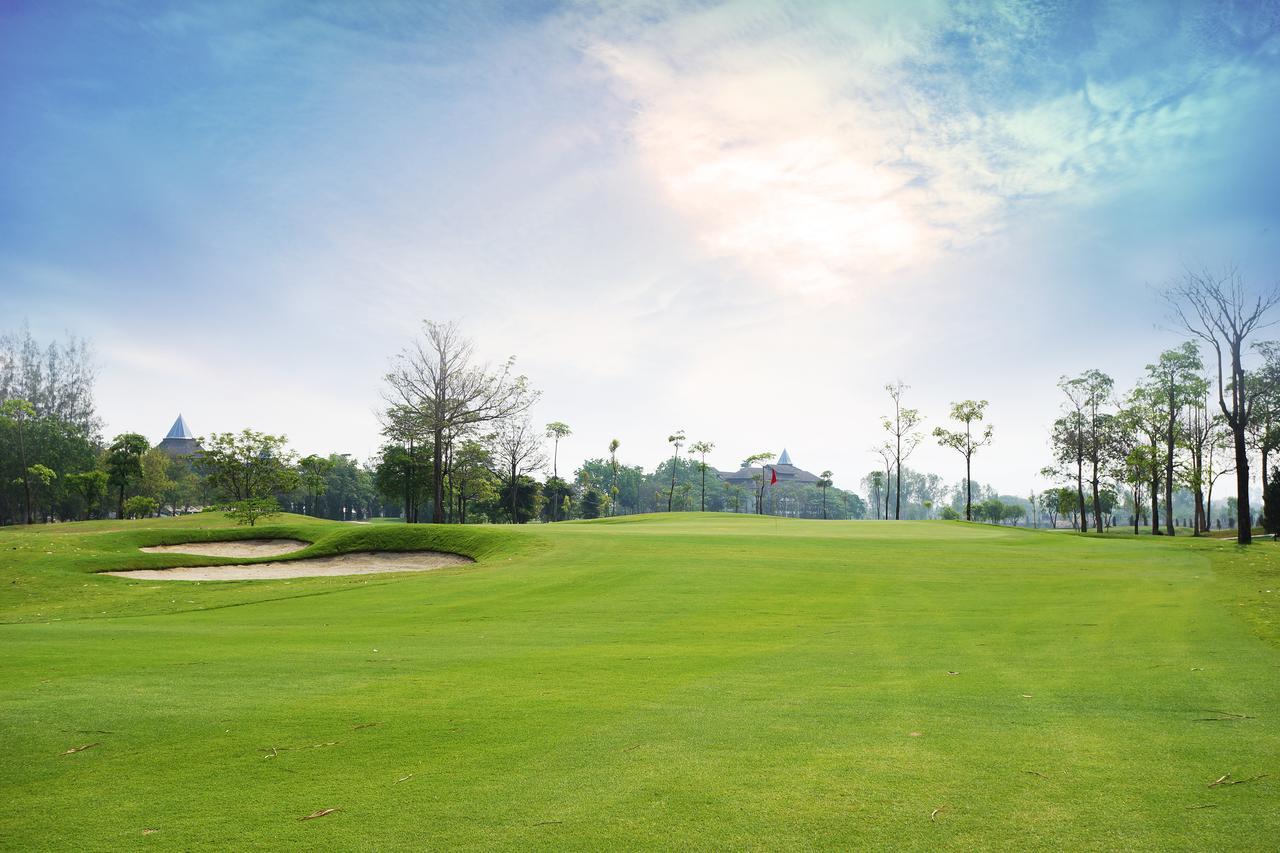 Gassan Legacy Golf Club Hotel Lamphun Luaran gambar