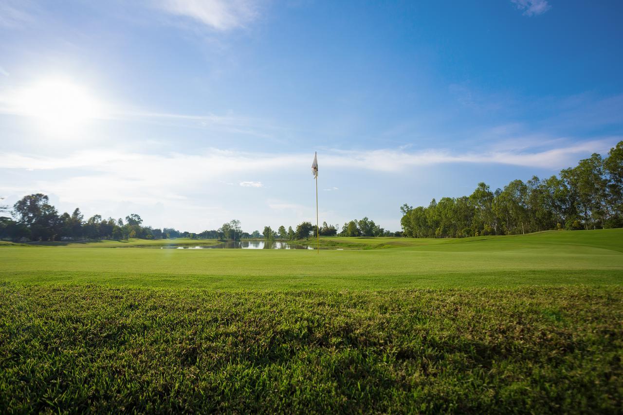 Gassan Legacy Golf Club Hotel Lamphun Luaran gambar