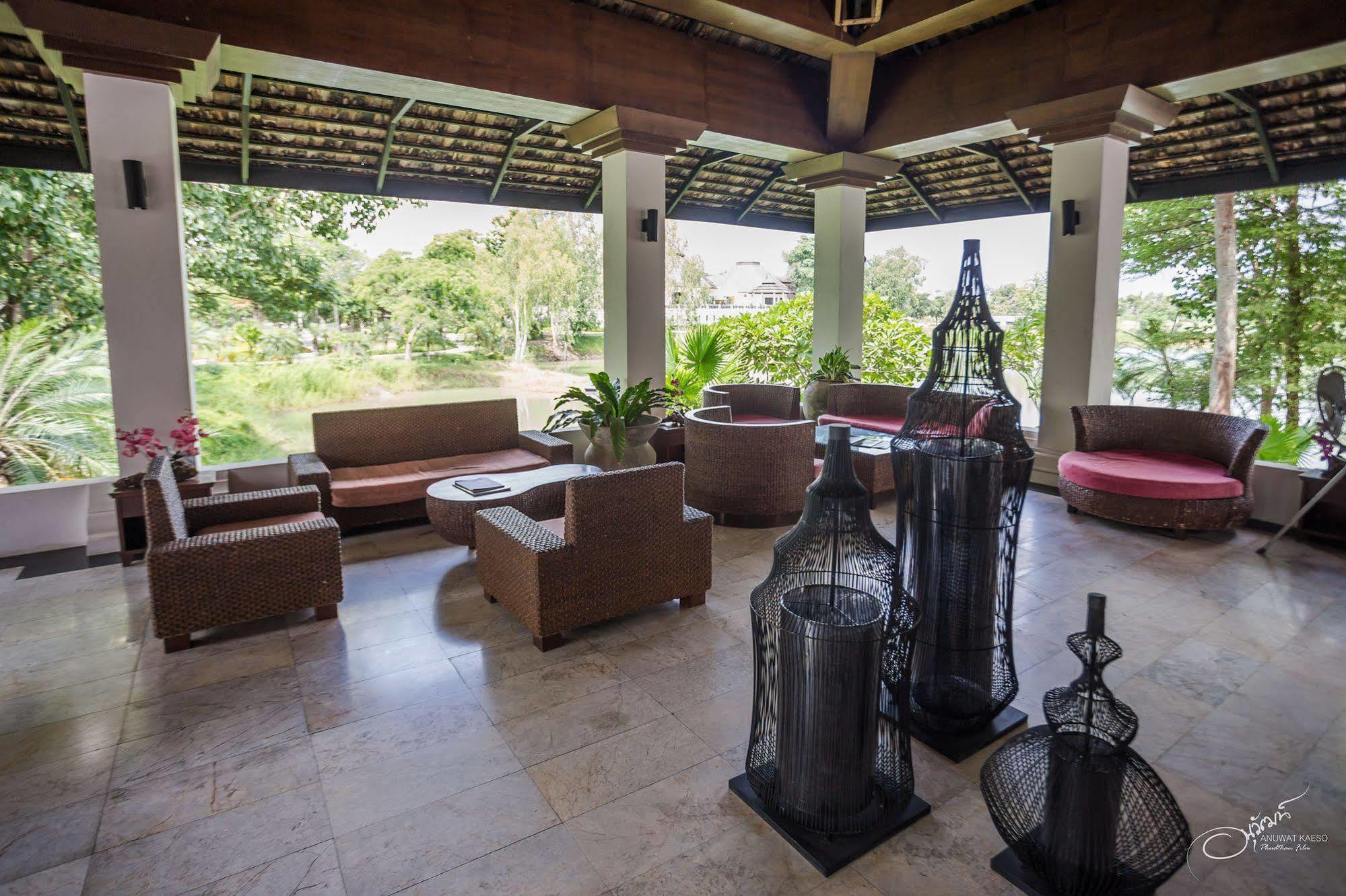 Gassan Legacy Golf Club Hotel Lamphun Luaran gambar
