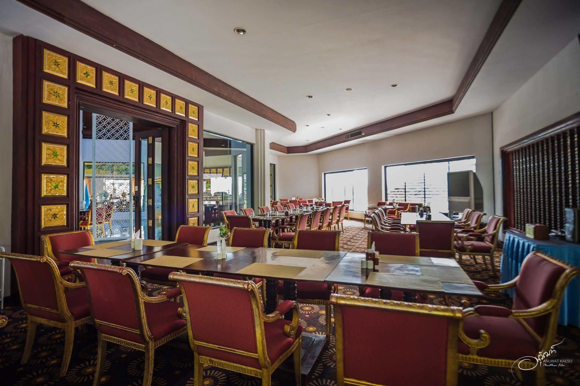 Gassan Legacy Golf Club Hotel Lamphun Luaran gambar